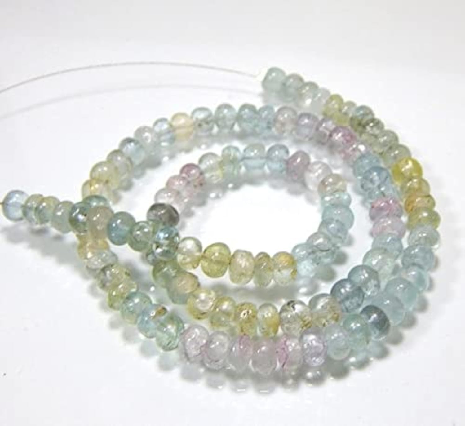 Améthyste naturelle contre les bijoux ternes avec ces perles rondelles lisses éclatantes