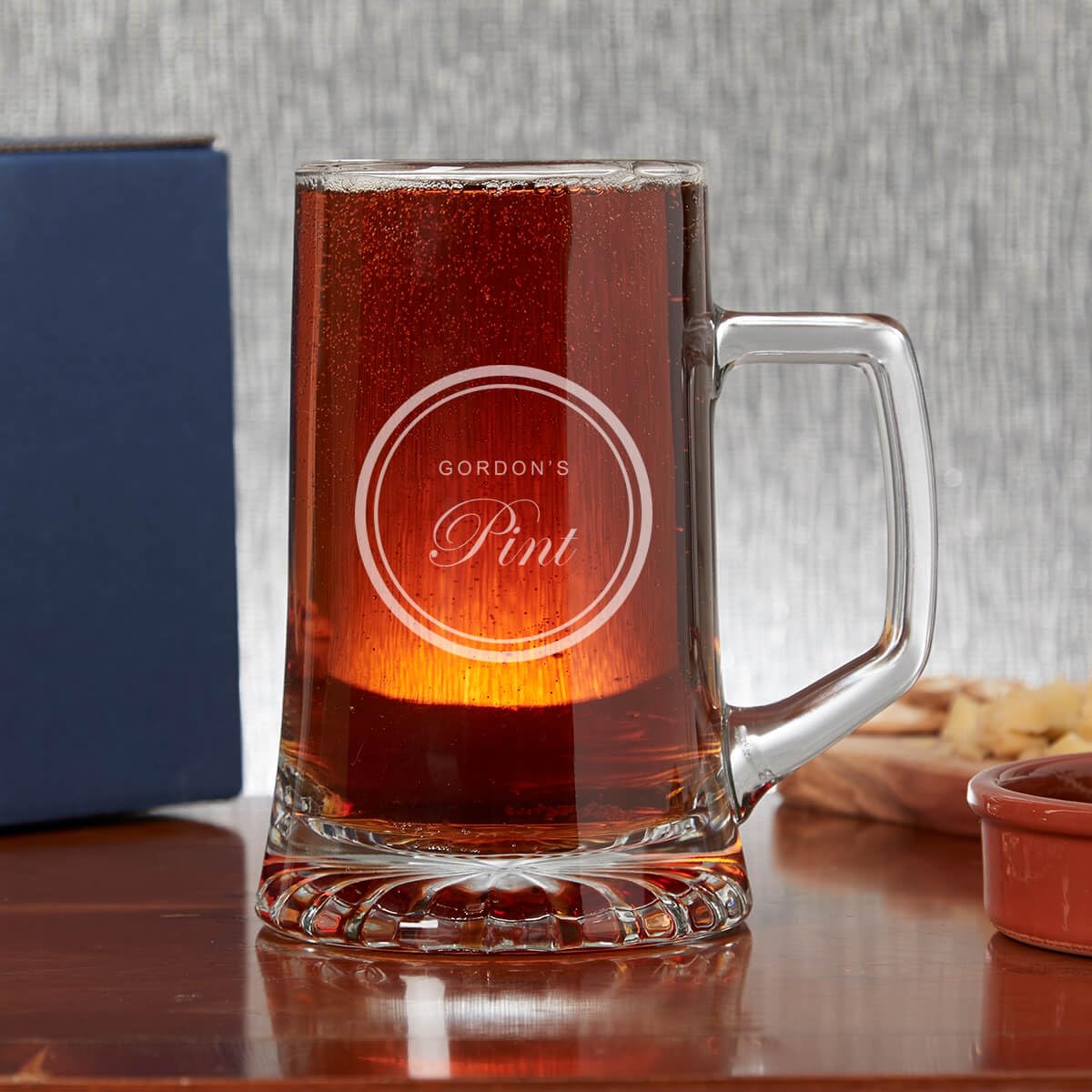 Personalised Engraved Glass Beer Mug - Personalised Glass Beer Pint Glass Tankard in Circle Pint Design Gifts for Husband Boyfriend Birthday Dad Laser Engraving, Dishwasher Safe