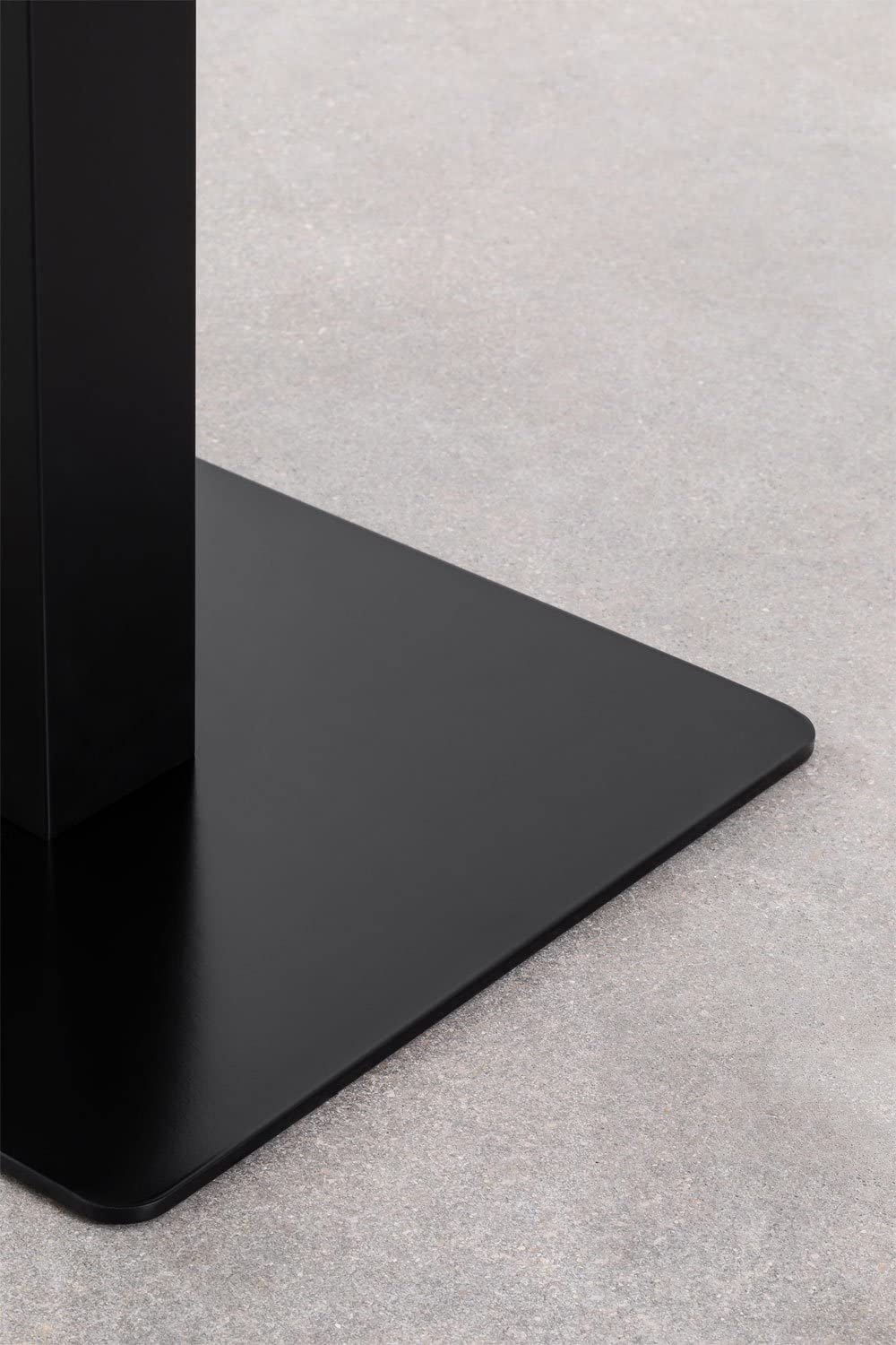 SKLUM Quadratischer Stehtisch aus Akazienholz Ristretto ︎ 60 cm SCHWARZ