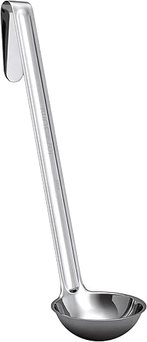 Cucharón de sopa súper resistente y ergonómico de 1 onza, 1 paquete. Cucharones de acero inoxidable con asas largas. Los mejores accesorios de