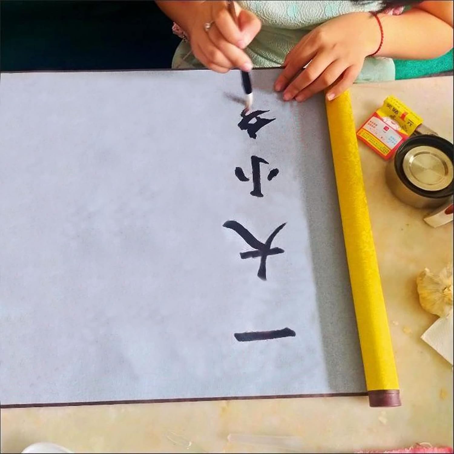 Pañuelo de escritura de agua, reutilizable caligrafía china, paño de escritura de caracteres de agua, sin tinta, papel de caligrafía papelería para estudiantes principiantes (amarillo)