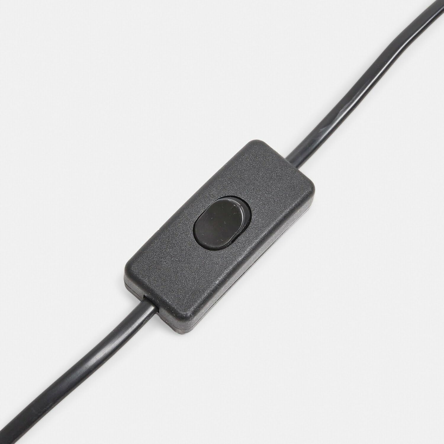 Loberon Tischlampe Kelvador - braun | Keramik-Fuß in Steinoptik - Natürlicher Look - Gedämpftes Licht - Tischleuchte - Leinen