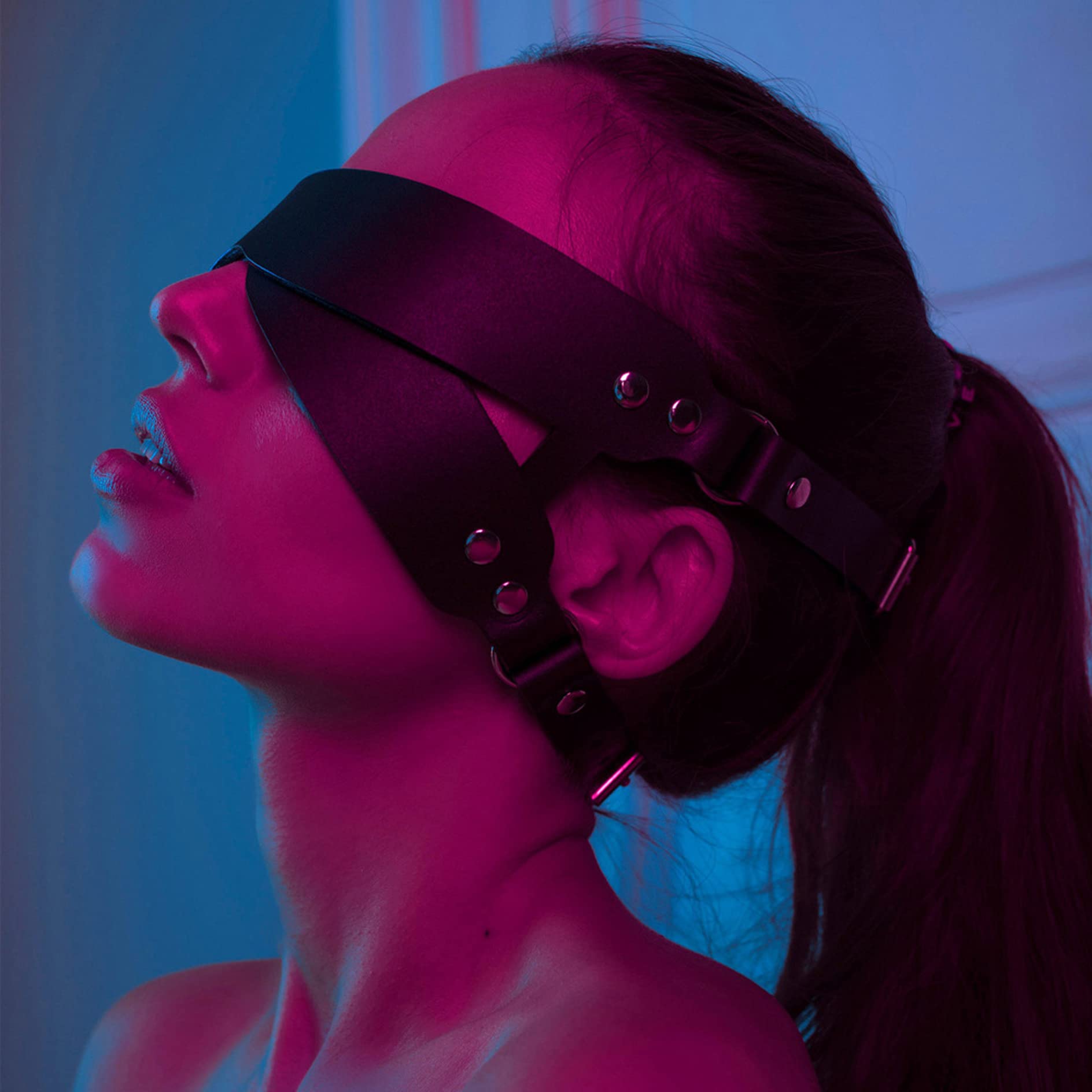 Benda Sexy BDSM Maschera per Gli Occhi Benda Erotica SM Benda in Pelle Benda Nero Erotico Benda Sexy per Festa Veneziana Feste Benda Giocattolo Sessuale per Donne Uomini Coppie Sex Toys