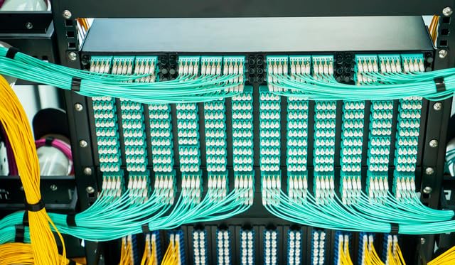 SpeedyFiberTX 6-Pack 500 Feet Low Loss Non-Pinned MPO to 8xLC Fiber Breakout Harness Cable, OM3 Corning ClearCurve Fiber, Aqua Riser OFNR Cable Jacket | MTP Compatible