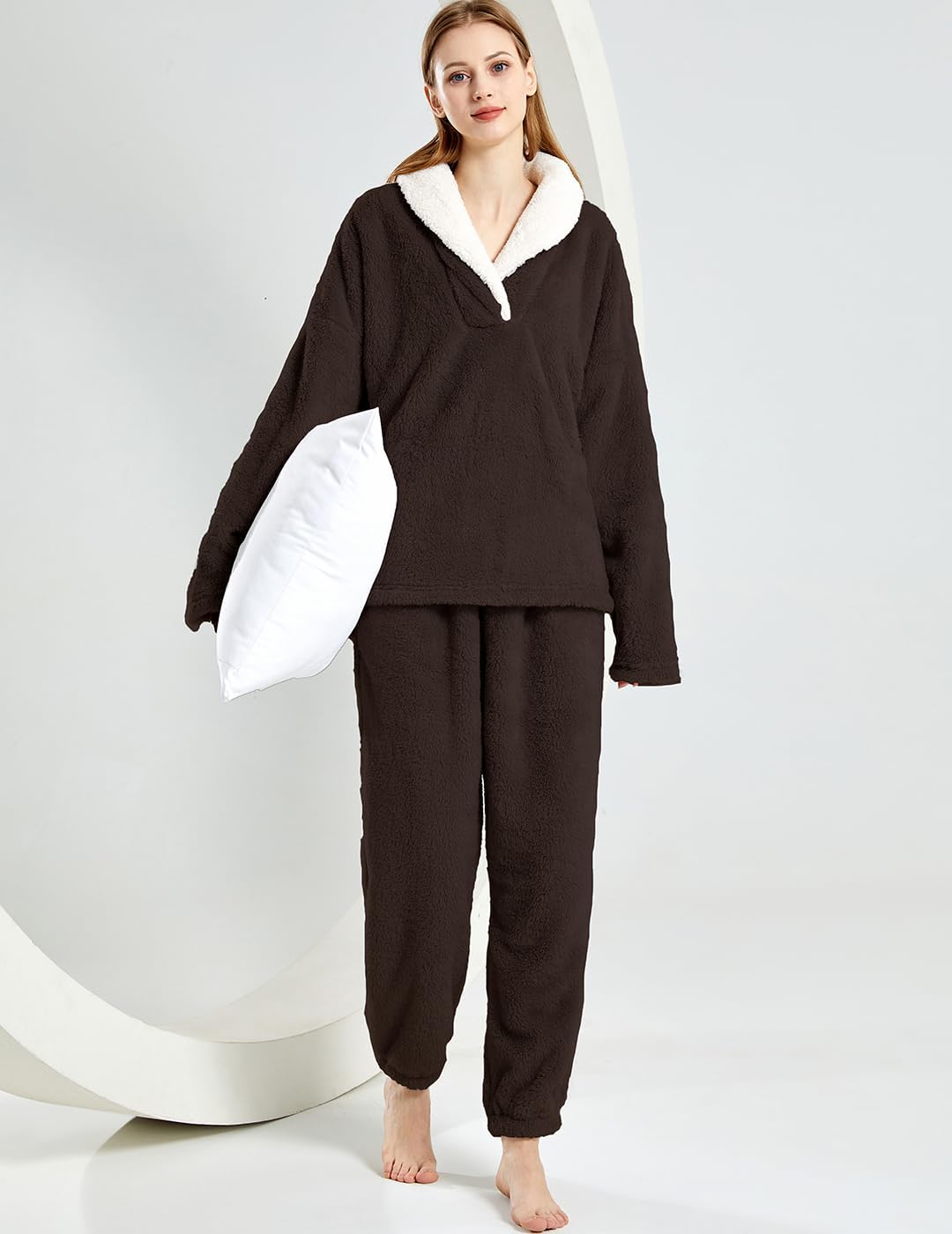 Women's Fluffy Loungewear Sleepwear Lounge Casual Pajamas Sets Loose Long Sleeve Fleece Pullover and Pants Set - Image 4