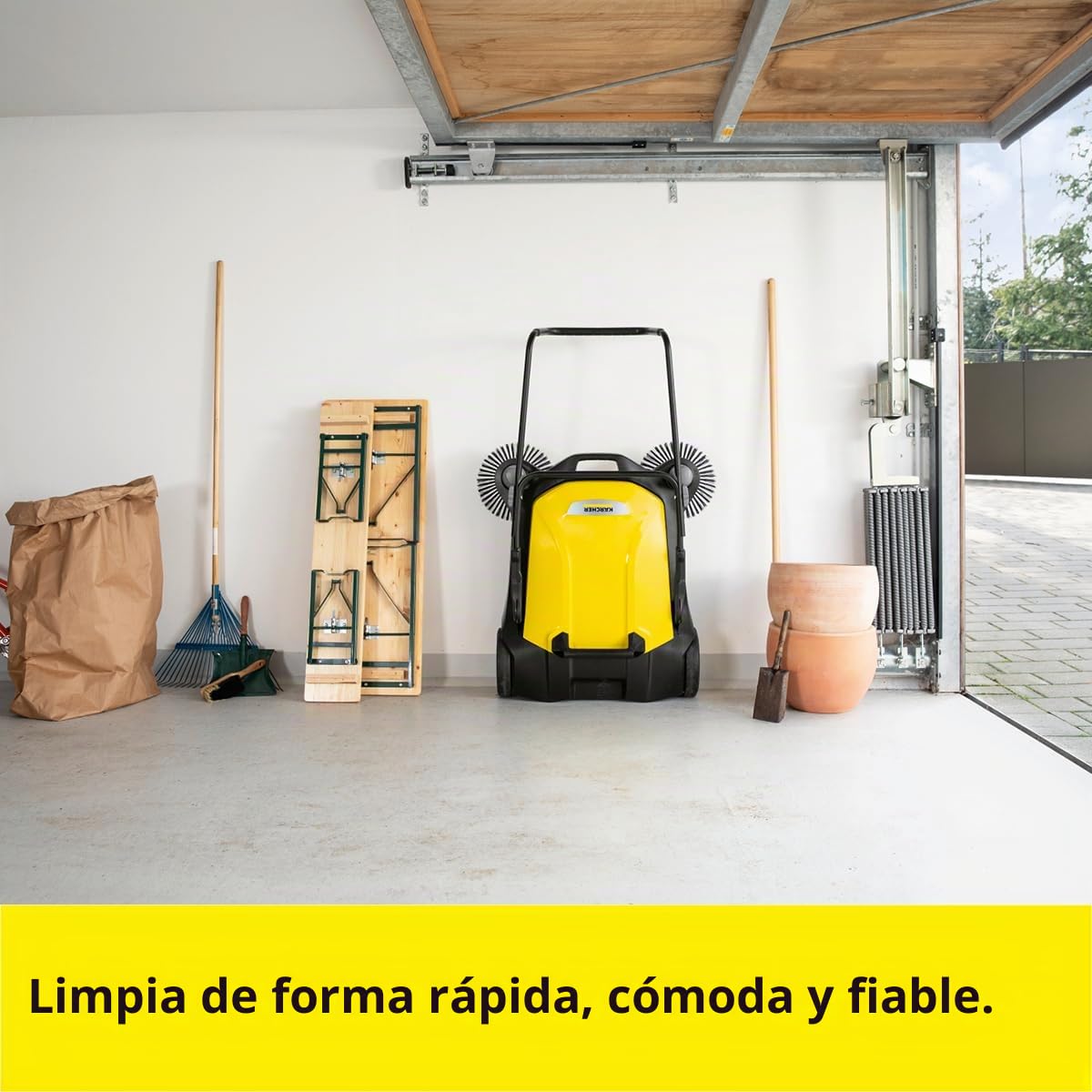 KÄRCHER S 6 Barredora Manual con Dos Cepillos Laterales, 3.000 m²/h, depósito 38 L (1.766-460.0)