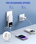 Banque de puissance du chargeur portable, 15000mAh Chargeur portable charge rapide léger, intégré AC Fiche murale et 2 Câbles de sortie avec LED Affichage pour iPhone Samsung iPad etc. (Blancs)