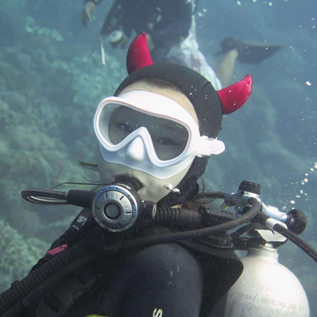 Wetsuit Hood Devil 3mm Neoprene Scuba Diving Hood for Men Women Youth Scuba Head Cover Dive Cap Surfing Thermal Hood for Kayaking Snorkeling Swimming Sailing Canoeing Water Sports