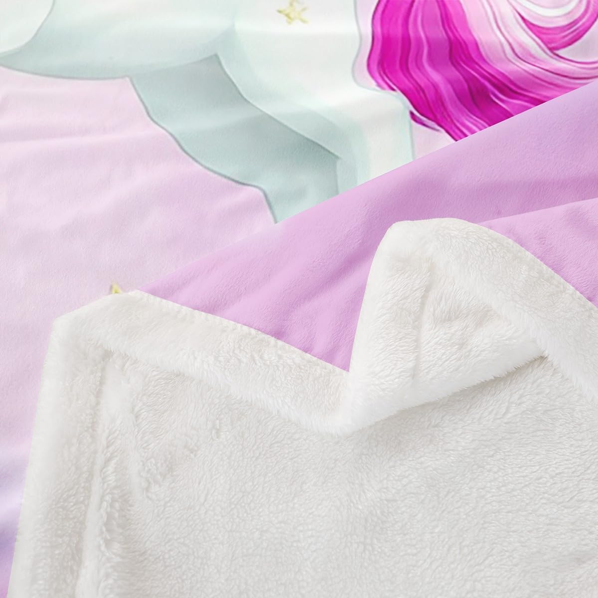 Loussiesd Einhorn Decke 150x200cm Süße Tiere Muster Kuscheldecke Kinder Mädchen Regenbogen und Sterne Drucken Wohndecke Mikrofaser Flanell Fleecedecke