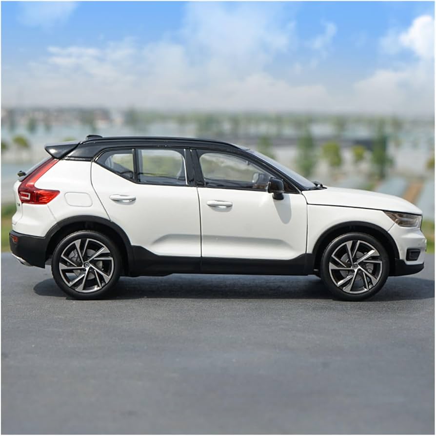 Amazon.co.jp: ミニカー スケールモデルカー 1/18 ボルボ Xc40 Suv