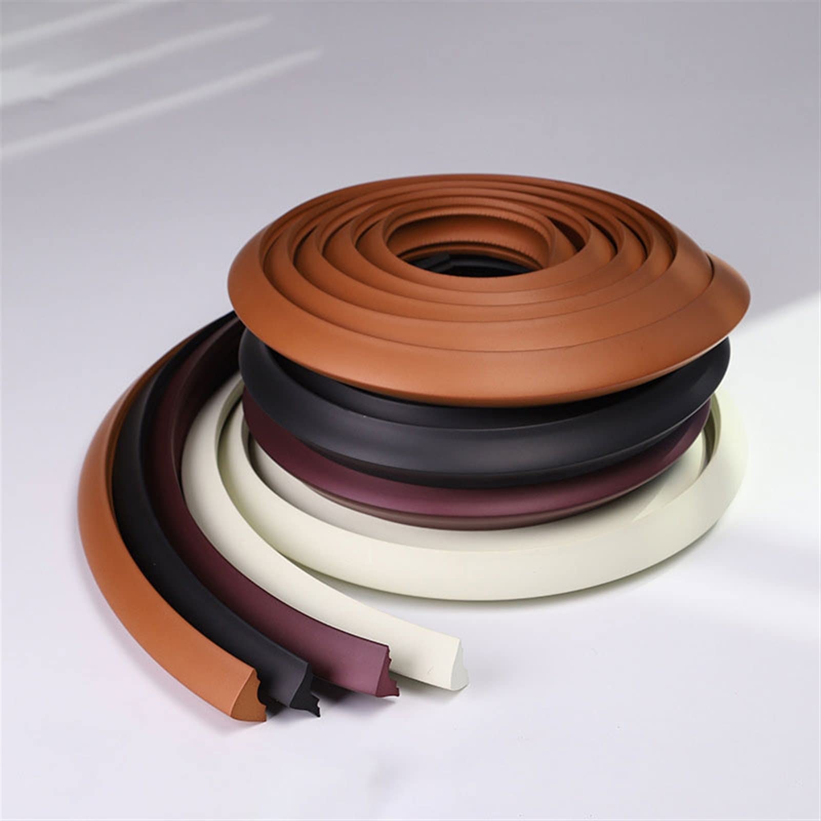 Amazon.co.jp: 5m 柔軟なモールディングトリム、剥がして貼るだけの