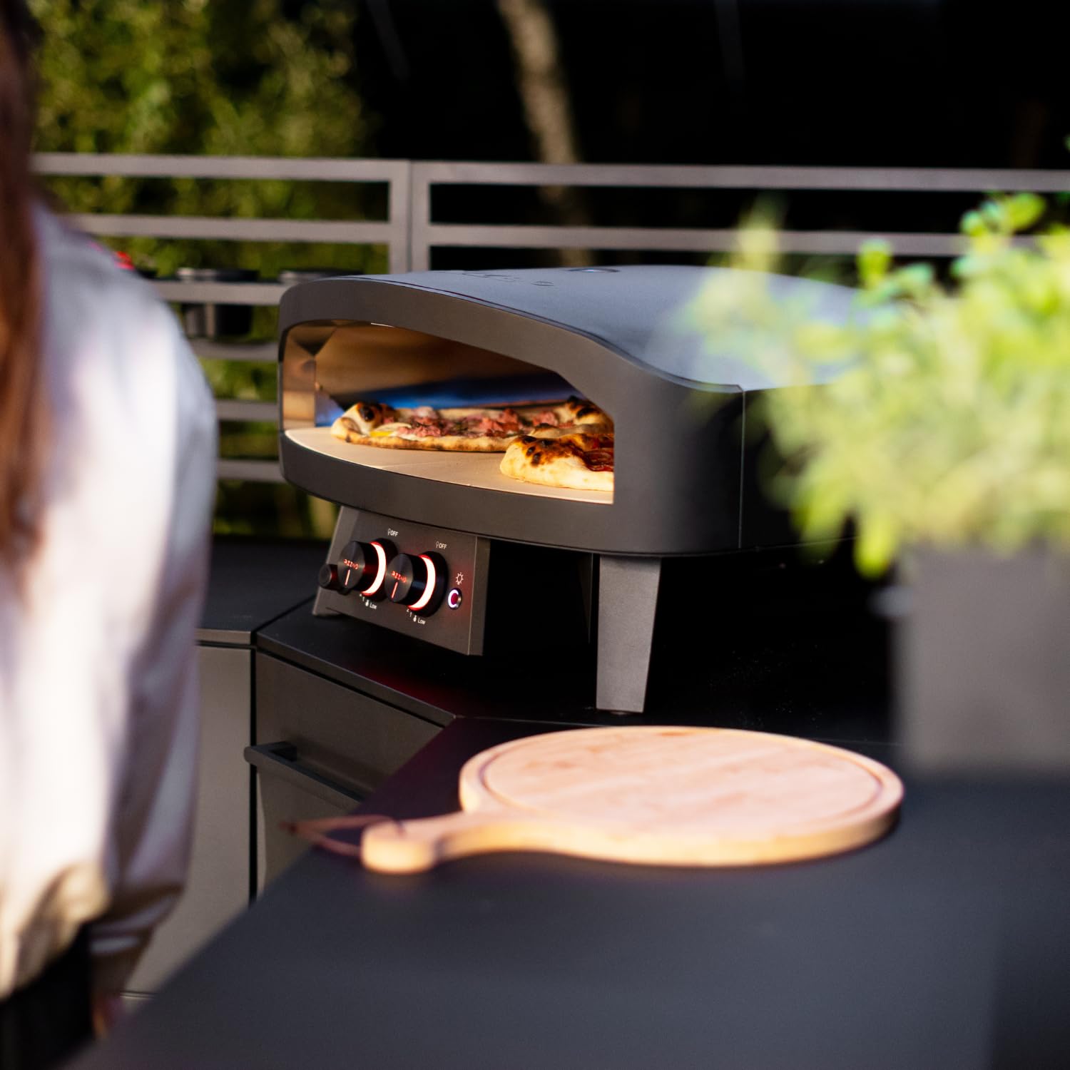 cozze® 24" Four a Pizza Gaz Édition Noire Ø60 cm │ Four à Pizza Extérieur 600°C – Cuisson en 2 minutes