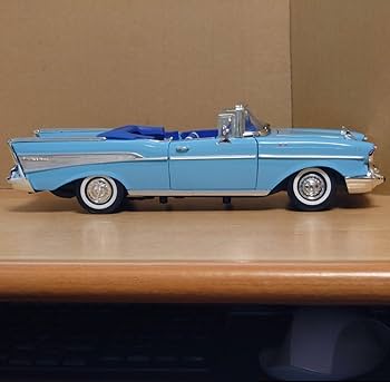 1/18 シボレーベルエアコンバーチブル レッド 1957 Chevy MM製 1/18 シボレーベルエアコンバーチブル 1957 Chevy Bel Air