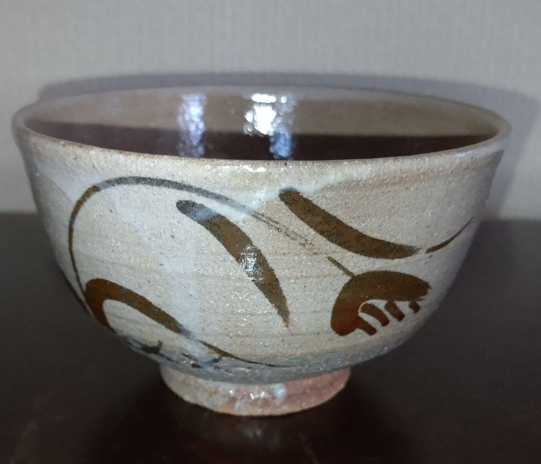 Amazon.co.jp: 唐津 7代 江口宗山 抹茶茶碗 木 : ホーム＆キッチン