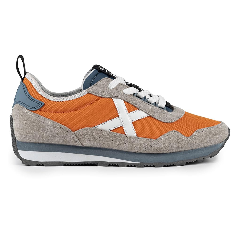 Munich Um 81 Trainers EU 42