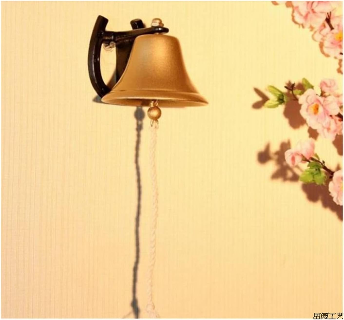 Cast Iron Doorbell Wall Bell Indoor Outdoor Din European Style Cast Iron Doorbell, Bar Home Wall Hanging Decoration Doorbell Sitting Doorbell