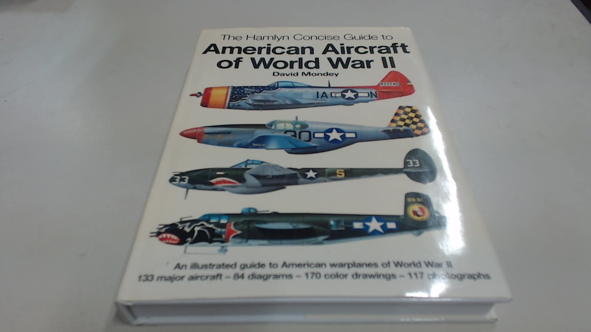 Buy American Aircraft WWII — BookShops.in