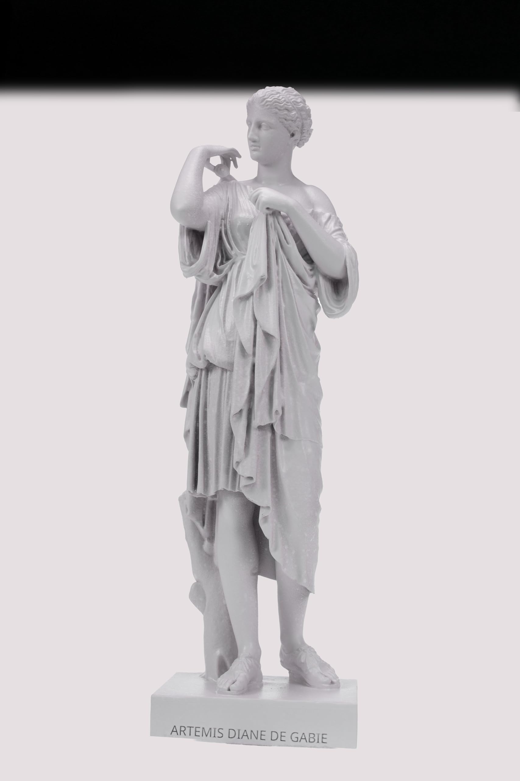 Statue Diane de Gabie reproduction en résine finition marbre élégante
