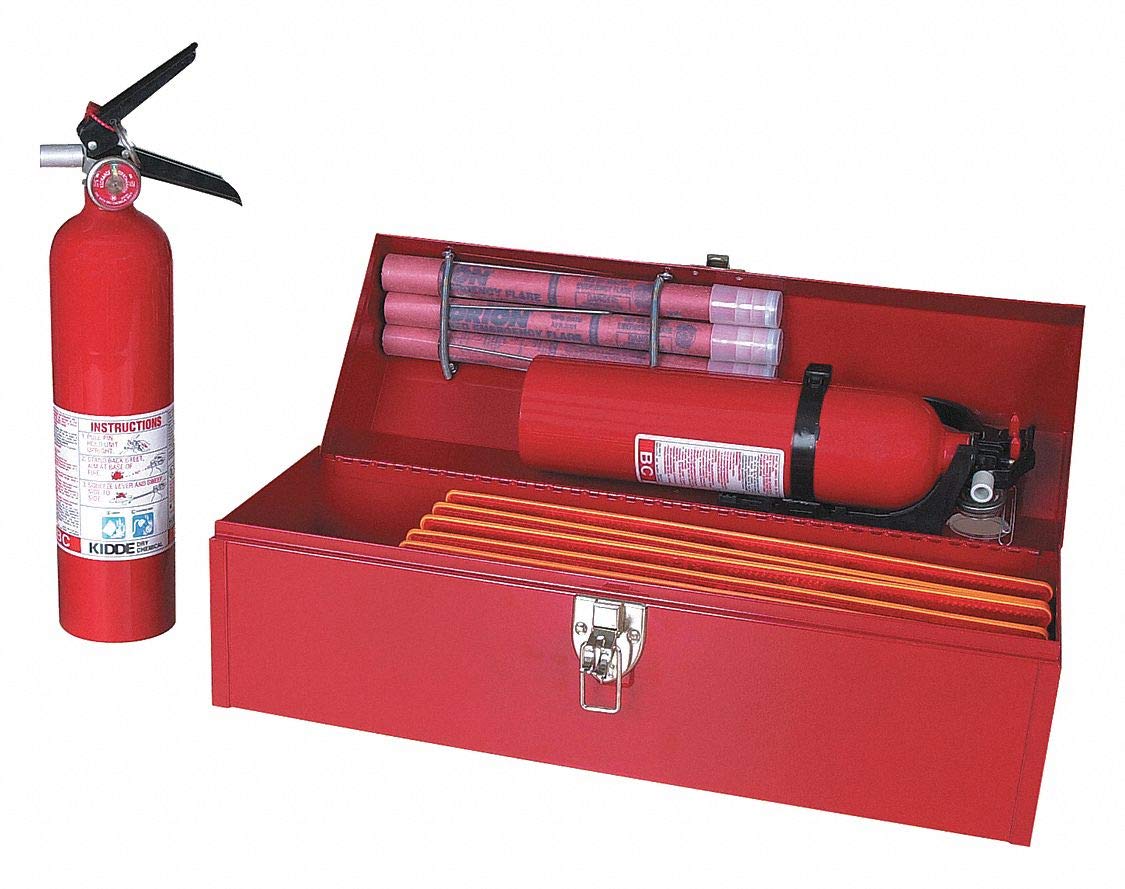 Roadside Emergency Kit/Triangle, 8 Piece