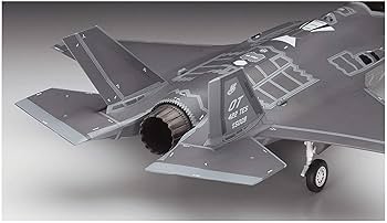 F-35A ライトニングII アメリカ　空軍　戦術戦闘機　1/72 ハセガワ F-35A ライトニングII | 株式会社 ハセガワ
