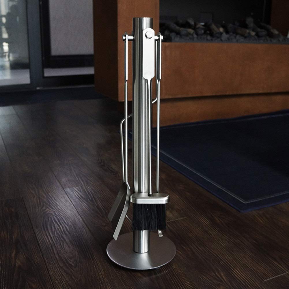 Set di 5 attrezzi da camino in acciaio inox con moderno supporto antiruggine resistente, include pala, spazzola, attizzatoio e pinze
