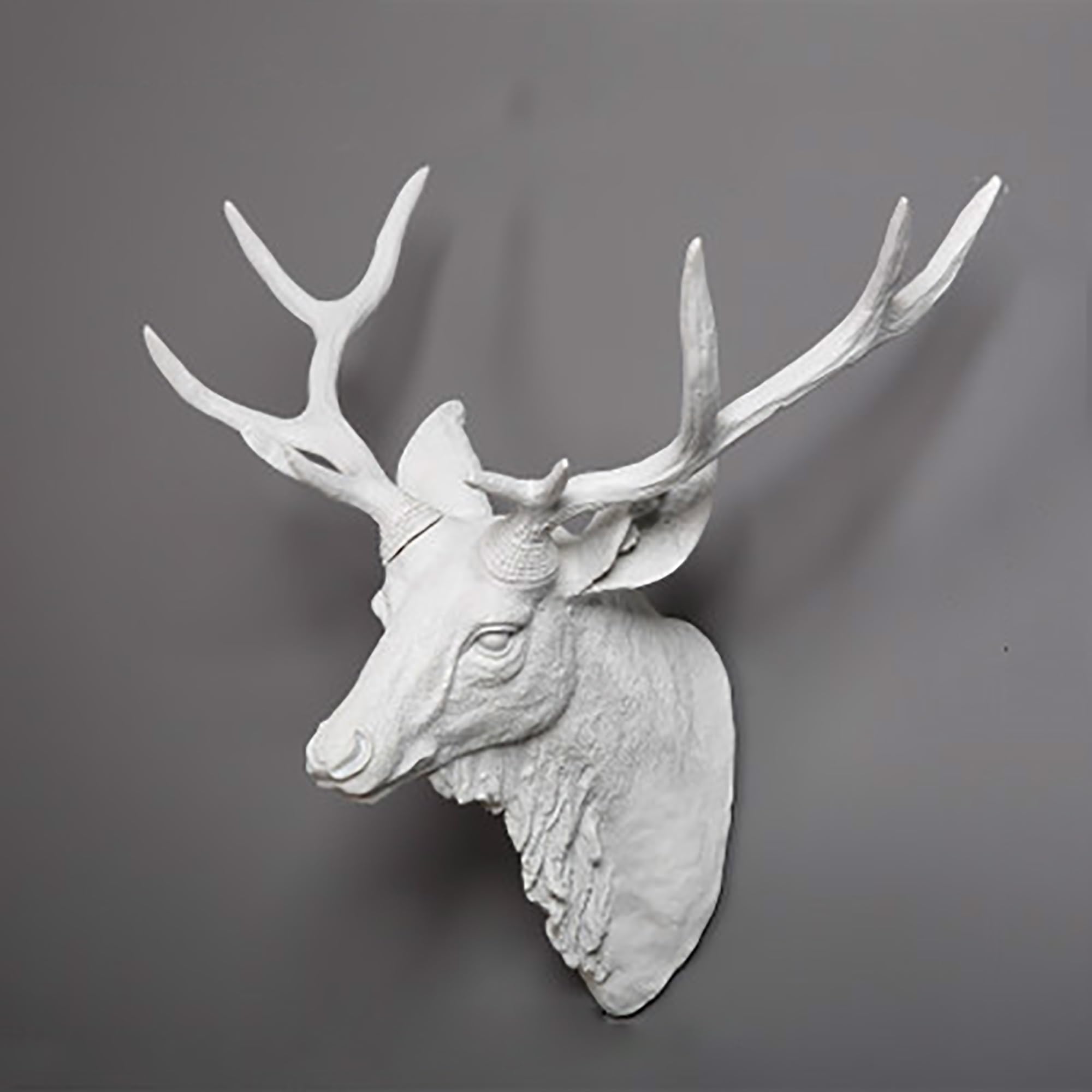 Ryzqwe White Deer Head Wall Decor Statue Or Deer Head Sculpture Antlers Animal Head Wall Decor For Rustic Lodge Or Hunting Cabin Decor Wildlife Art Display Centerpiece As Gifts For Hunters Outdoor Wall Decor(