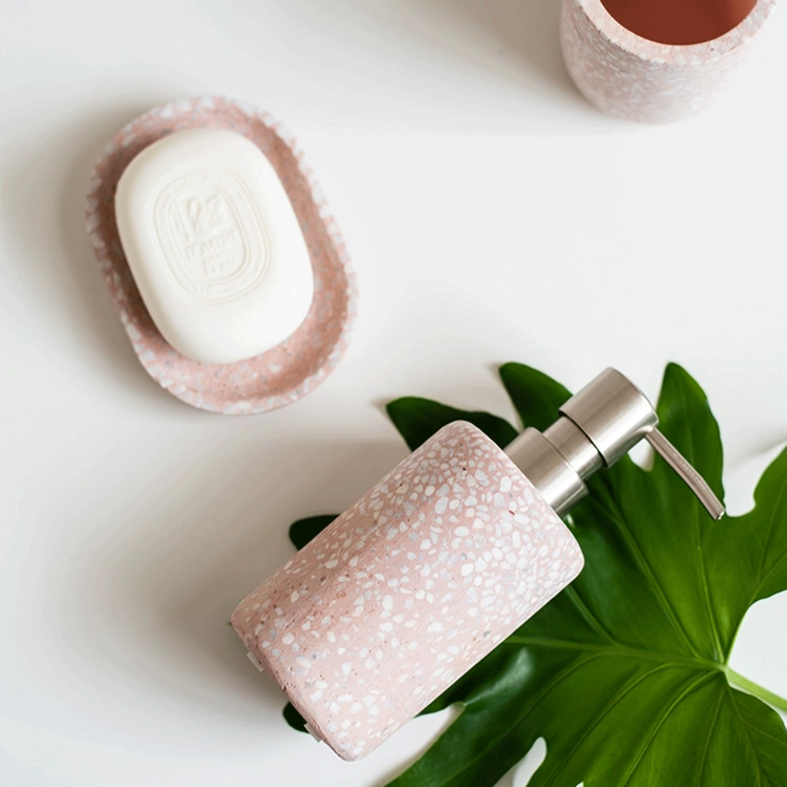 Yofab Dispenser di Sapone Liquido Ricaricabile Dispenser di Sapone Liquido per Mani in Ceramica Bianca Porta spazzolino in Pietra per Bagno o Cucina 6,3 Once.