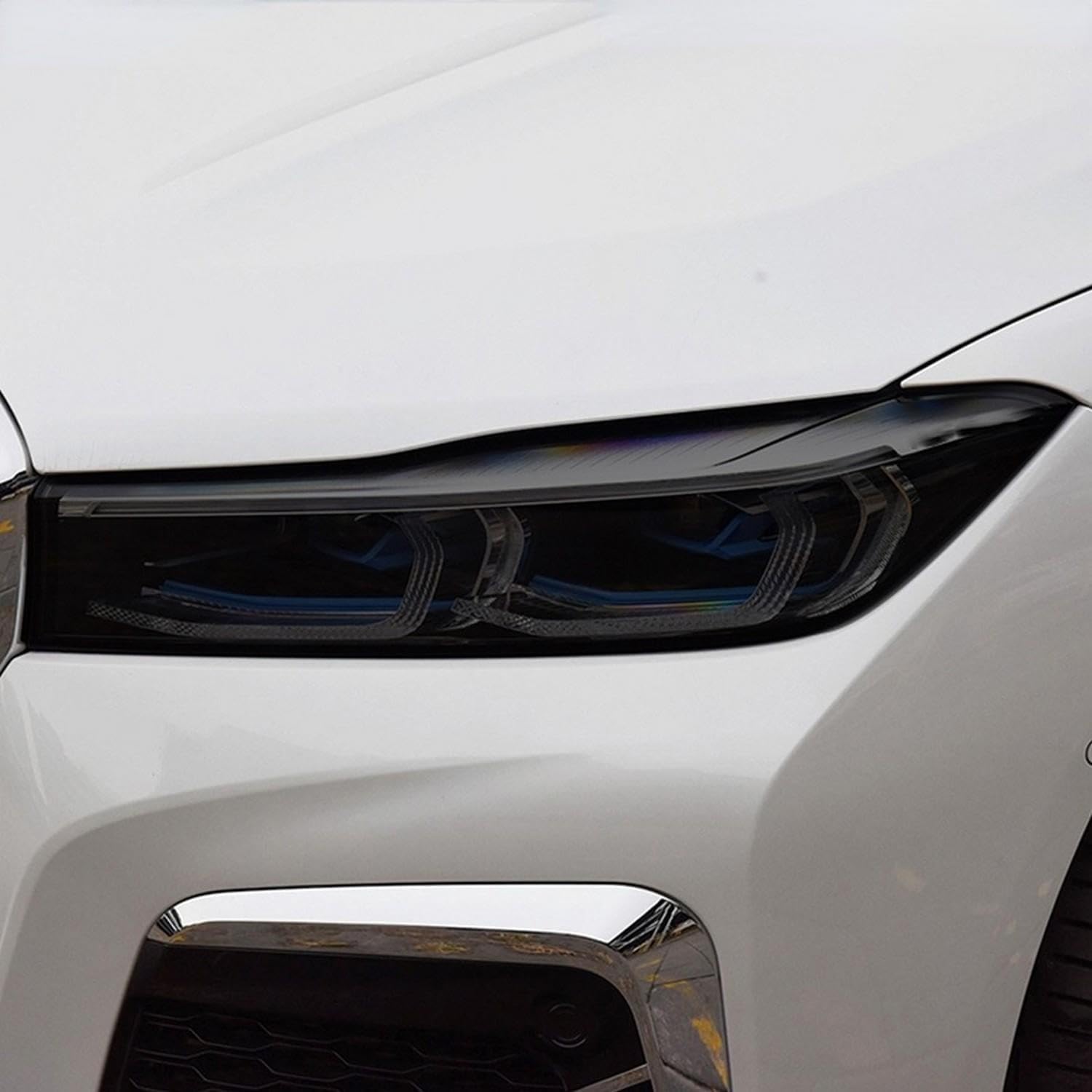 Film de protection phare TPU noir pour BMW Série 7 face aux impacts de gravillons