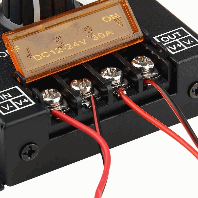  Spannungsregler mit Drehknopf für LED-Streifen, 12 V-24 V DC, 30 A, ideal für Einrichtungen
| LED-Dimmregler 12 V-24 V 