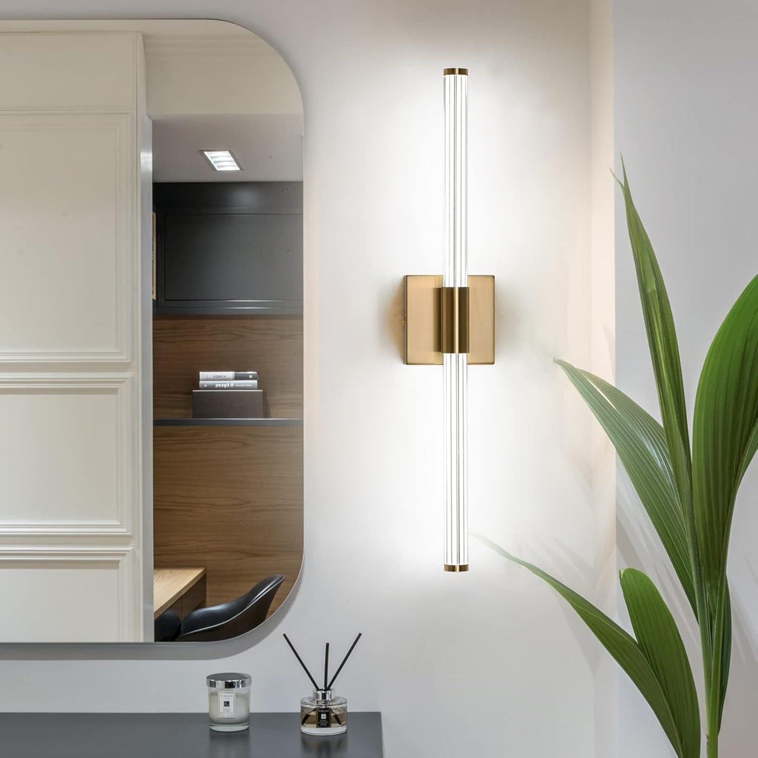 Modern LED Vanity Light, 360° Full Lighting Bathroom Light Fixture Over Mirror, 22W 5500K Cool White, Hardwired Wall Sconce, 23.6 Inch, Brass