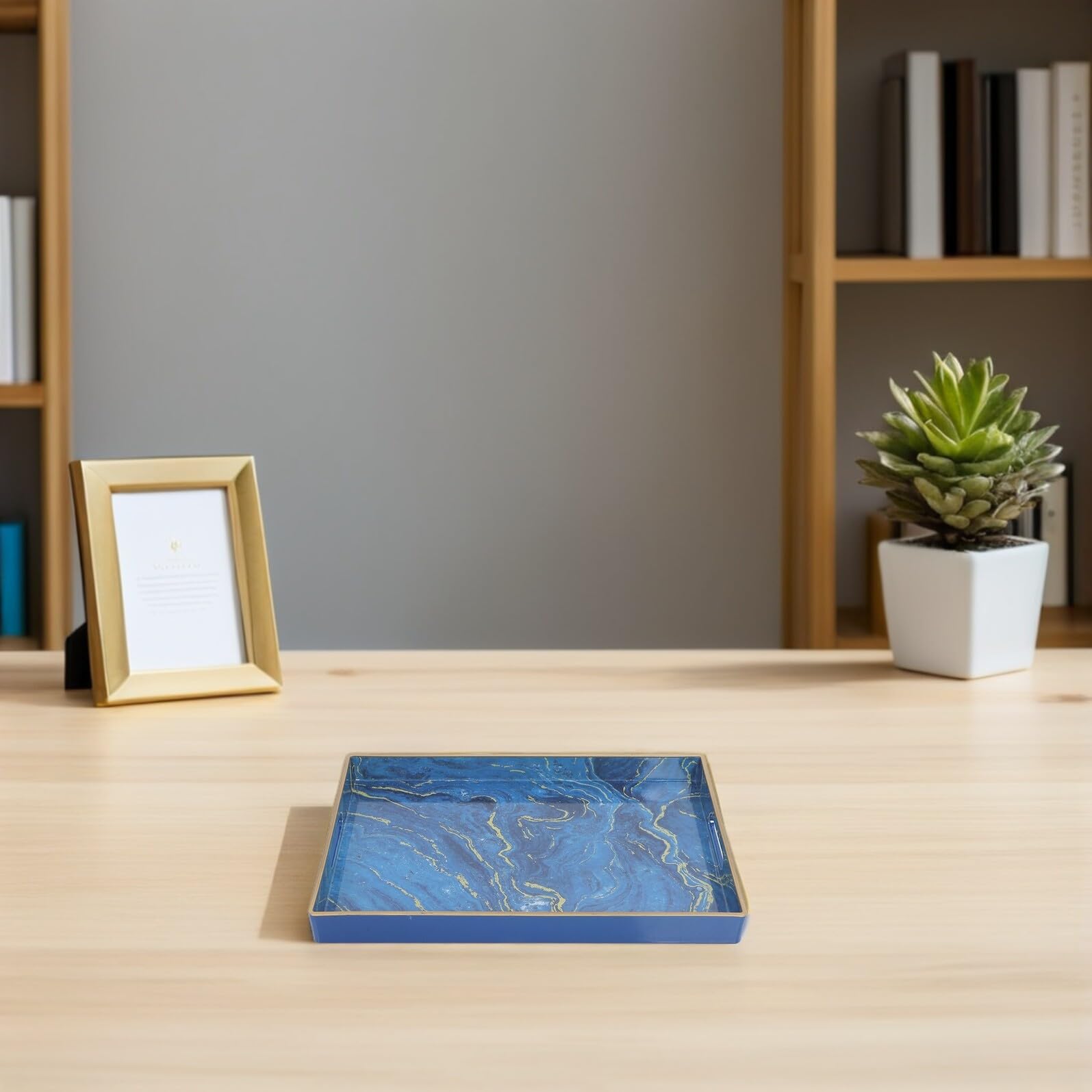Garneck Bandeja Rectangular Decorativa de Plástico con Efecto Mármol Azul, Bandeja Organizadora para Baño y Centro de Mesa, Adecuado para Servir Desayuno y Exhibición, Diseño Resistente