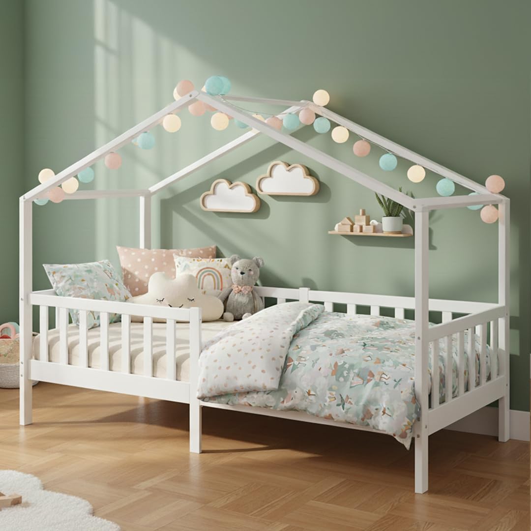 Bellabino Bia Kinderbett 90x200 cm – Hausbett mit Rausfallschutz & Lattenrost – Montessori Kinder Bett aus Massivholz Kiefer – Kinderhausbett für Jungen und Mädchen in Weiß