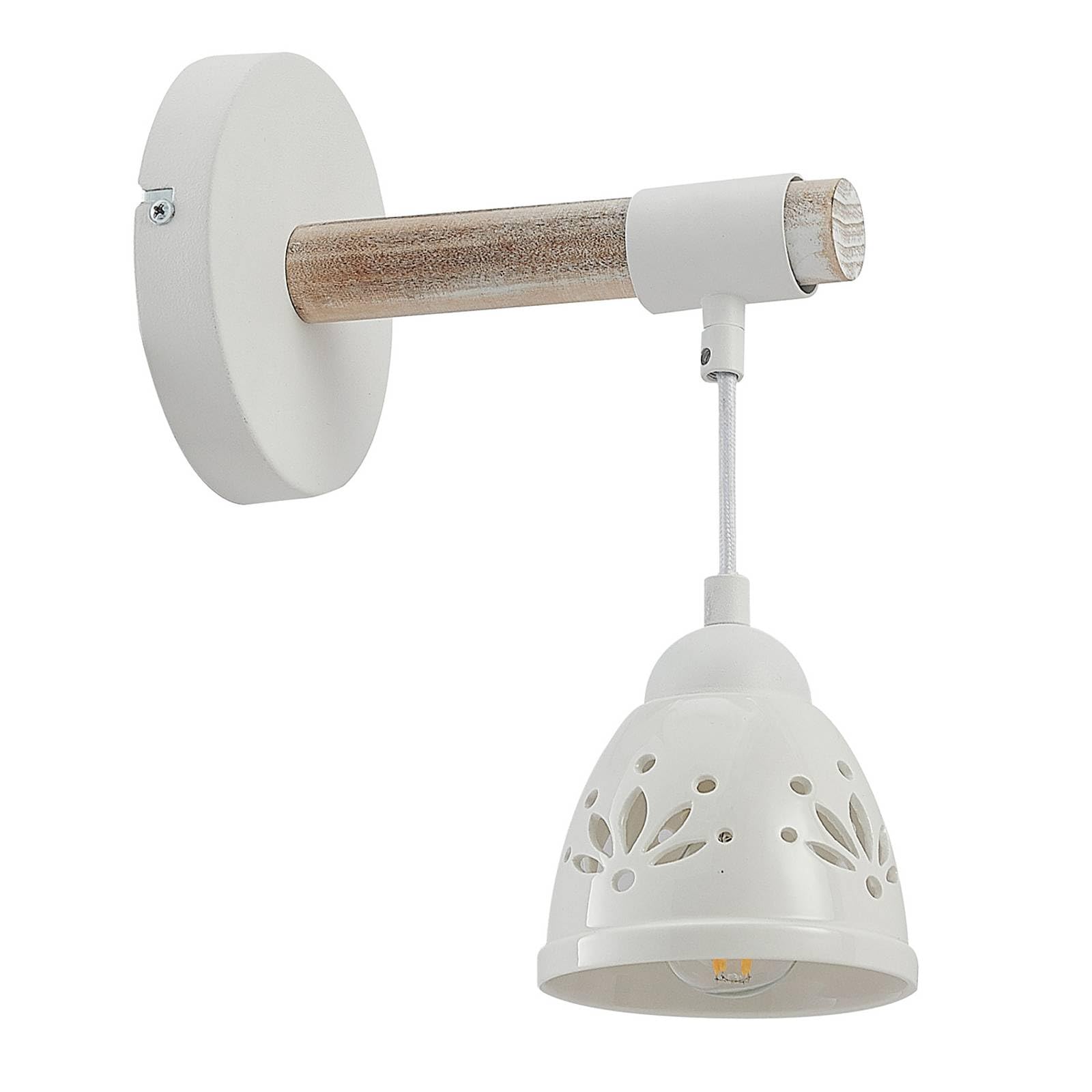 Lindby Wandleuchte, Wandlampe Innen Pimana (Landhaus Vintage Rustikal) aus Holz (1 flammig E14) - Wandstrahler Wandbeleuchtung Schlafzimmer/Wohnzimmer Wohnzimmerleuchte