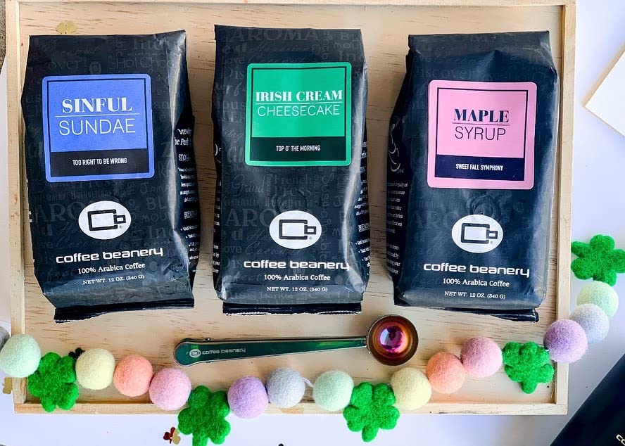 Miniatura 2 de Coffee Beanery - Pastel de queso crema irlandés  Café en grano entero con sabor de 12 onzas  Café arábica 100% especial en grano entero  Café