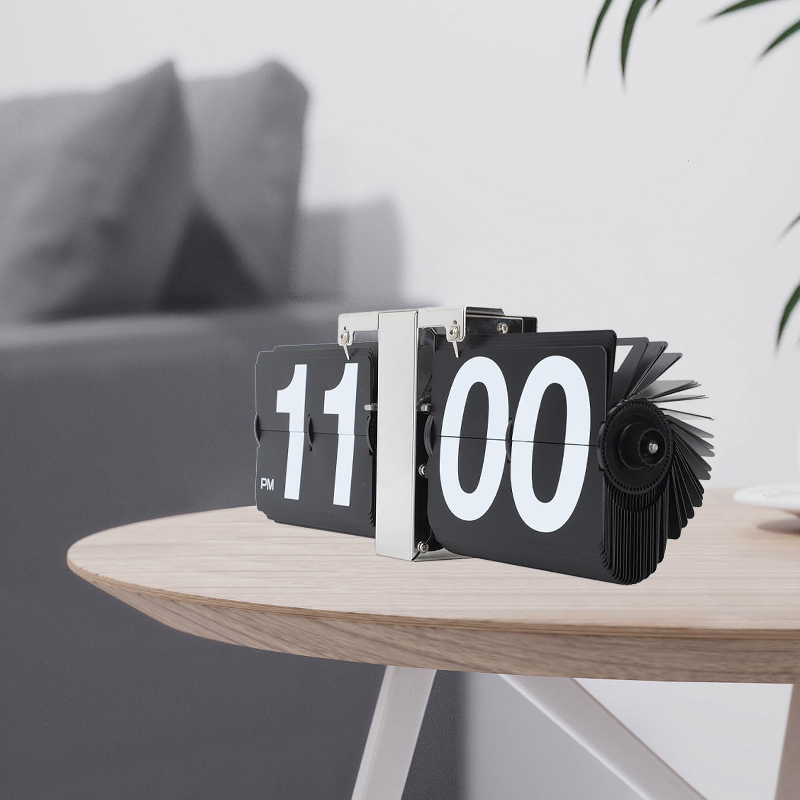 Flip Uhr Retro Minimalistisches Tischuhr Batteriebetrieben Klappuhr große Zahlen Kreative Flip Clock 12 H Kleine Schreibtischuhr für Zuhause Büro Dekoration (Black)