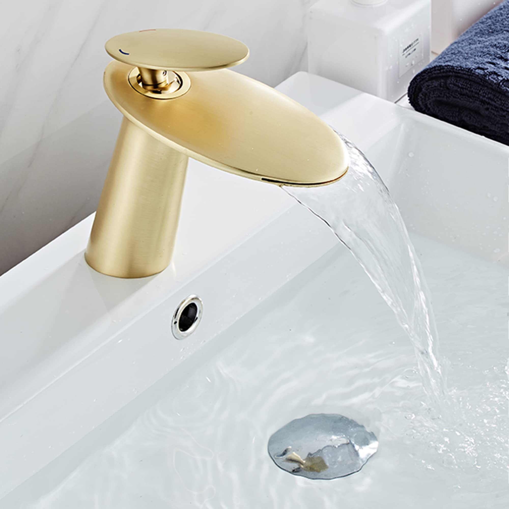 Robinet Salle Bain, Robinet Cascade Salle De Bain,Robinet De Lavabo Cascade,Cascade Mitigeur Salle Bain Avec Valve En Céramique Monocommande Chaude Et Froide Réglable (or brossé)