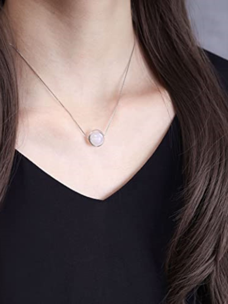 Collana da donna con pietre e ciondoli | Rose Soleil