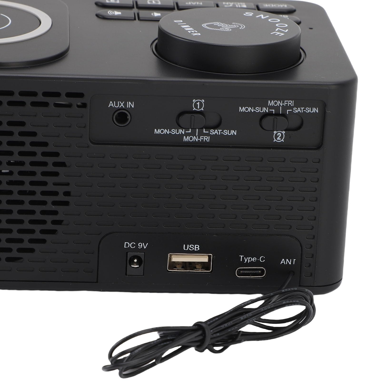 LICAEVEY Radio de Reloj de Alarma de Carga Inalámbrica 3 en 1 con Altavoz Bluetooth, Cargador Rápido de 15W, Alarmas Duales, Radio FM y Micrófono Incorporado para (Enchufe de la UE)