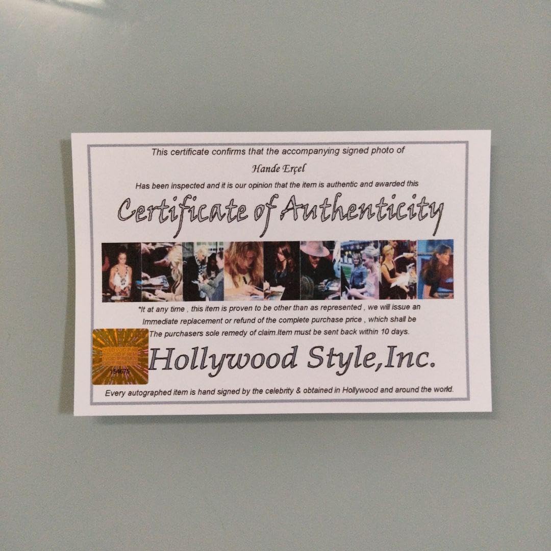 Amazon.co.jp: ハンデ エルチェル直筆サイン入り2Lサイズ写真… : おもちゃ 
