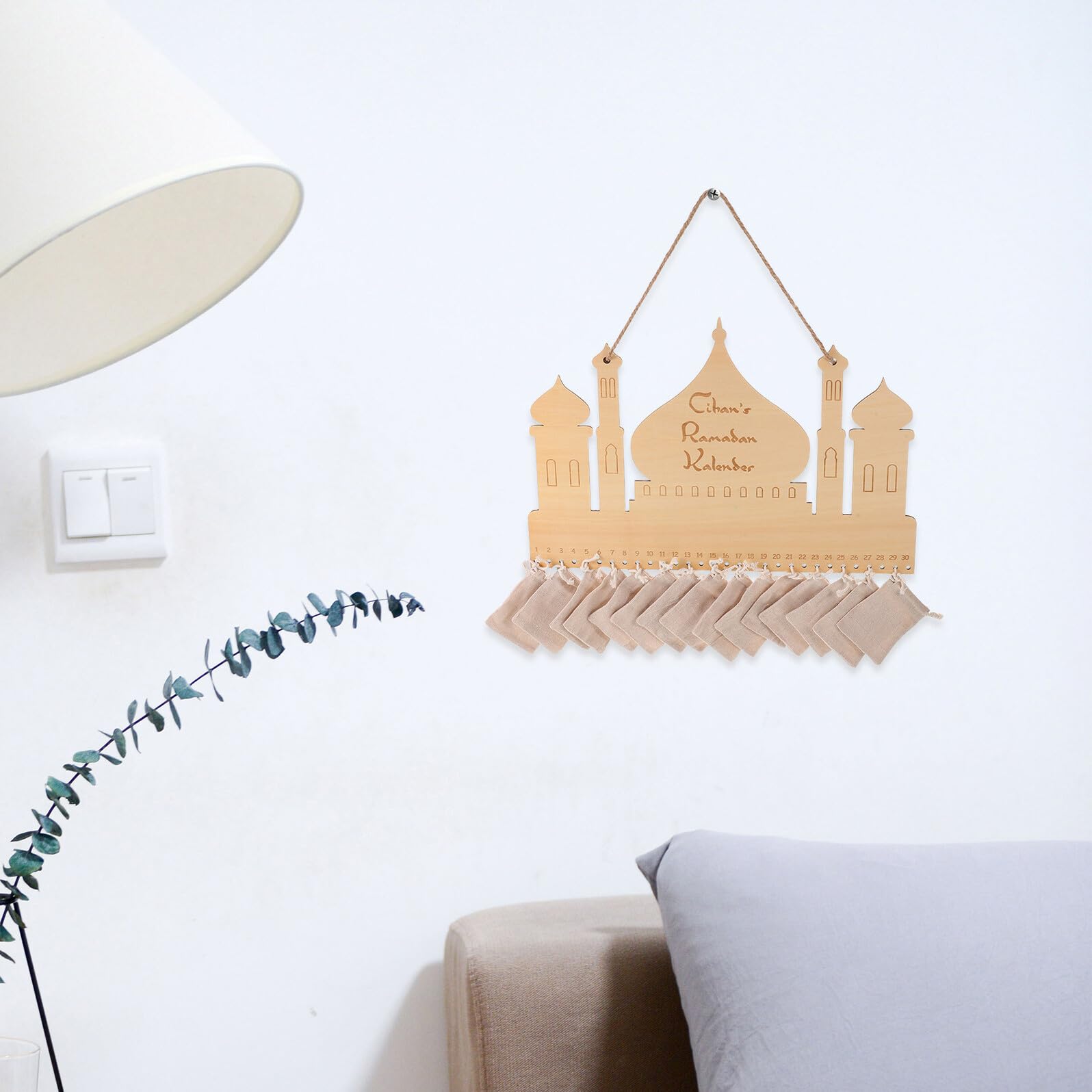 Calendario de Adviento de Ramadán 2026 de Madera con 30 Bolsillos Colgante para Pared, Decoración Islámica Familias, Calendario de Cuenta Regresiva Eid Mubarak