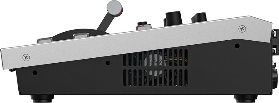 Roland V-80HD 3G-SDI HDMI ビデオスイッチャー Roland V-80HD - Direct Streaming Video Switcher