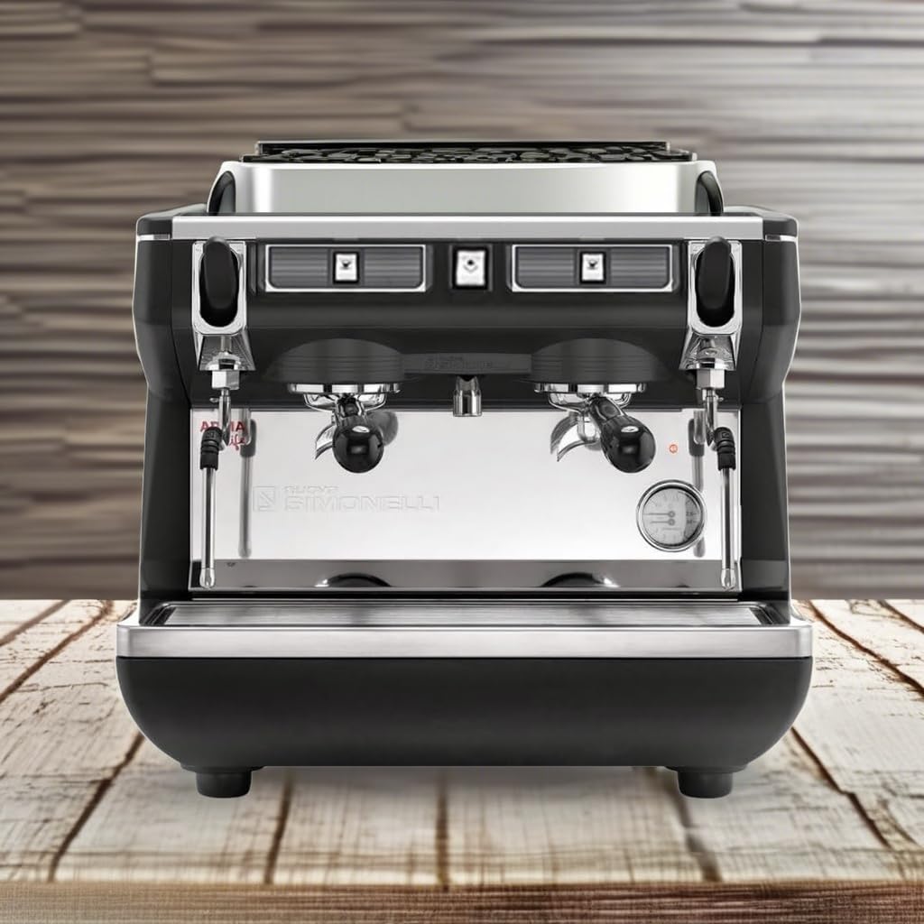 Amazon.com: Nuova Simonelli Appia Compact Semi 2Gr (220 Volt