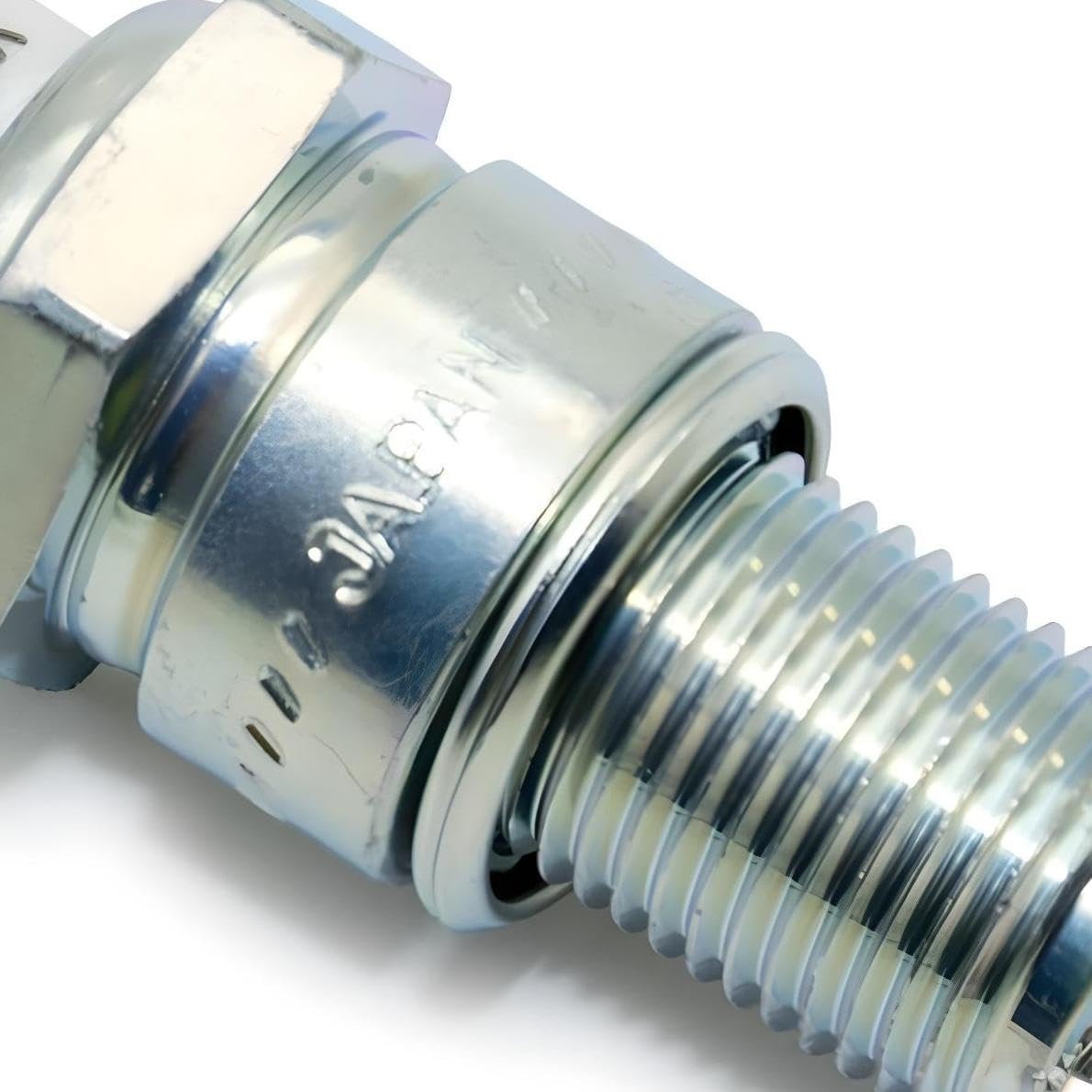 Candela Iridium IX NGK DPR8EIX-9 Per Moto - 12mm Filettatura, 0.9mm Distanza Elettrodi | Alta Prestazione