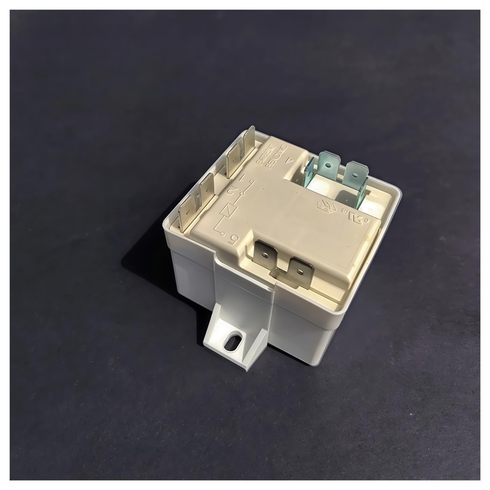 Relé de arranque de compresor RVA4G3D 35A 400V for máquinas de hielo y refrigeradores