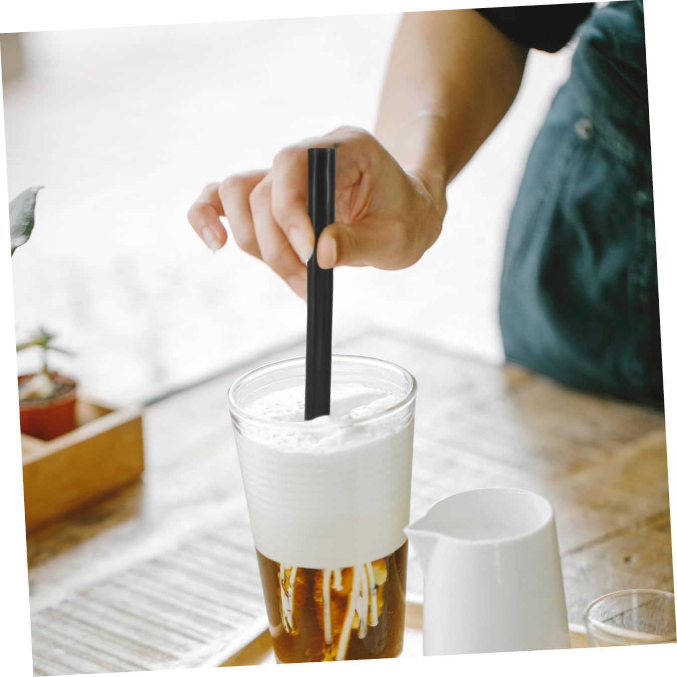 100pcs Individually Wrapped Disposable Straws Thick Beverage Tubes for Tea Coffee Juice for Cafes and Parties Stylish Design