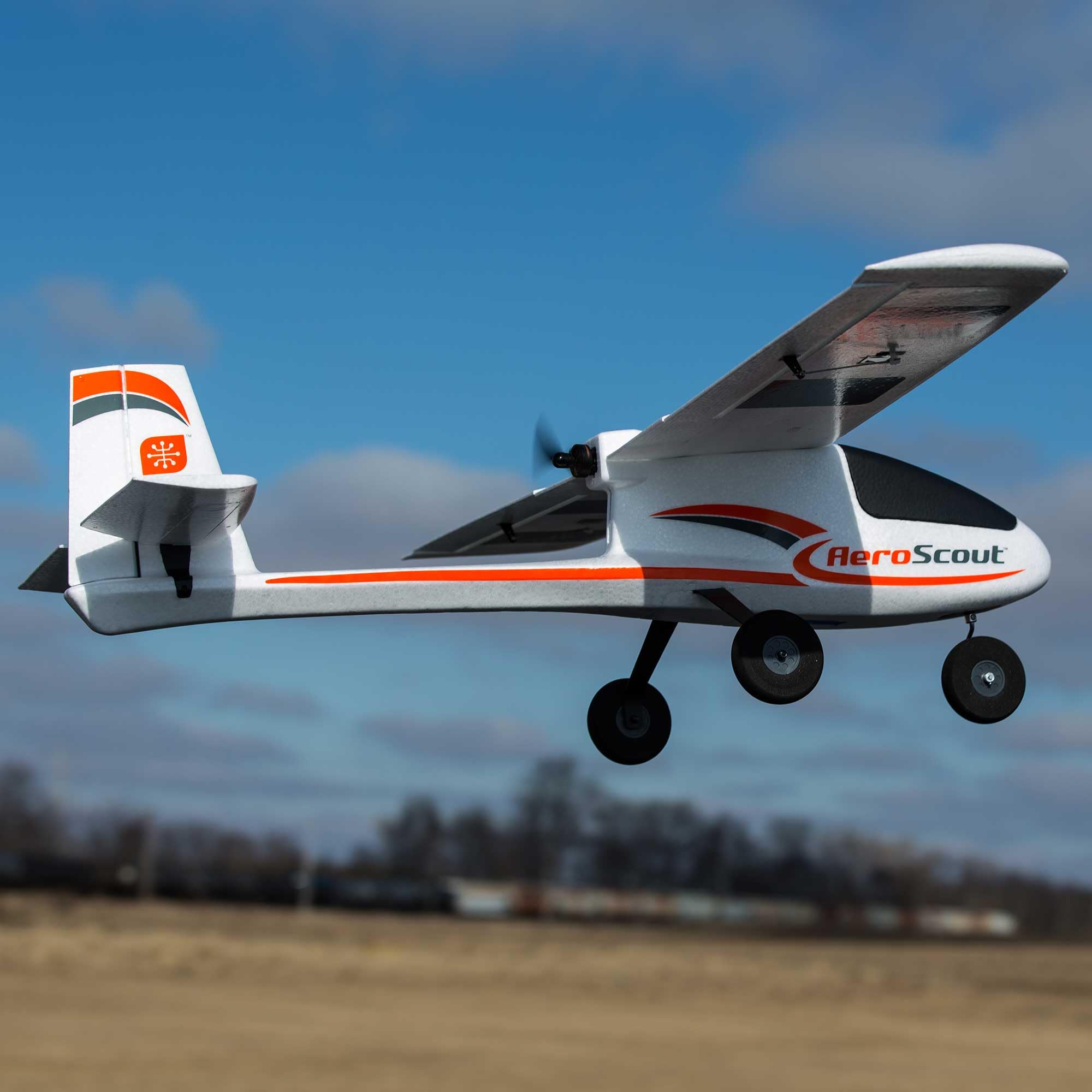 Hobbyzone AeroScout S 2 1,1m BNF Basic RC Flugzeug | Inkl. SAFE-Technologie, robuster Pusher-Motor, 3 Flugmodi, ideal für Einsteiger, mit Spektrum AR631+ Empfänger