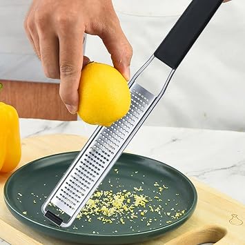 Cheese Grater & Lemon Zester, Sharp Stainless Steel Fine Grater for Parmesan, Lemon, Ginger, Garlic, Nutmeg and Chocolate, with Protective Cover