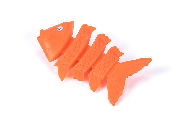 Foto 5 de 8 de Squiggle Wiggle Fish Dive Toys