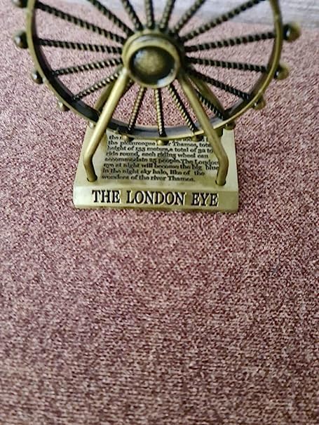 Creative Rotating Luminous Happy London Eye Sky Ferris Wheel Souvenirs Metal Craft Table Ornaments Decoration Home Study Office Decor Iron