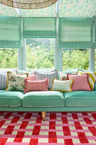 Hand-Tufted Wool Checkered Area Rug 6x9 Ft – Pink Red